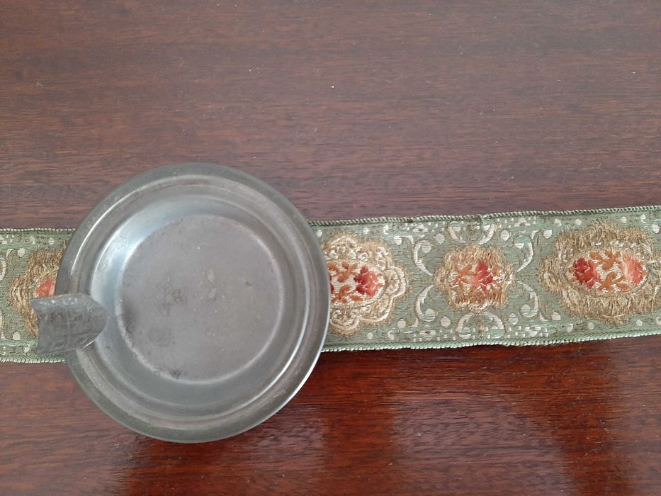Original cinzeiro para braço de sofá