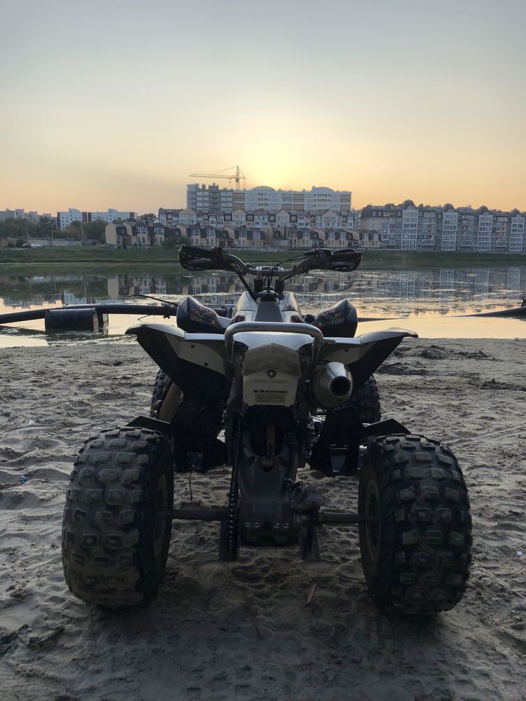 Продам Kawasaki kfx 450 r
