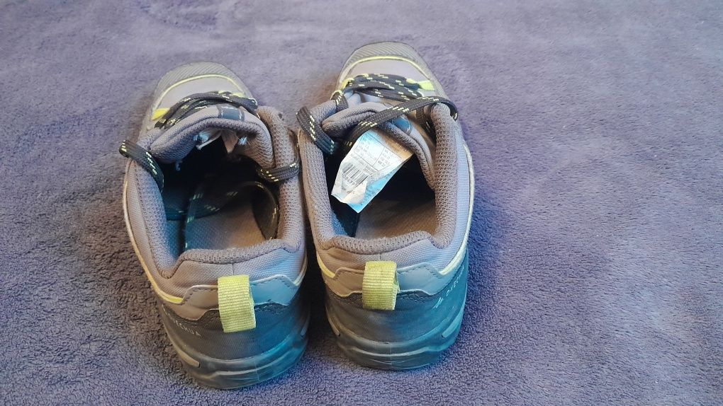 Buty Quechua rozmiar 34,5