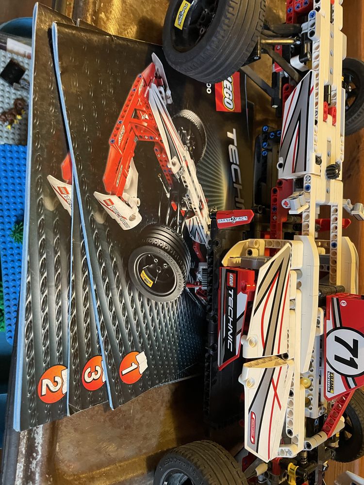 Lego technic 42000 formula f1 duza wyscigowka