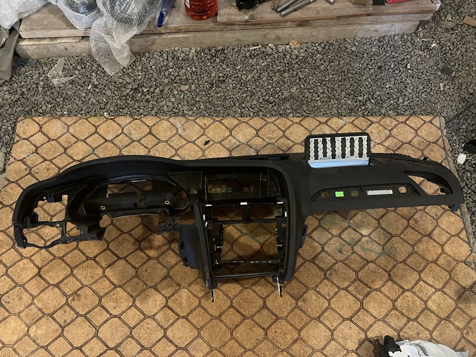 Торпеда Audi A4 b8