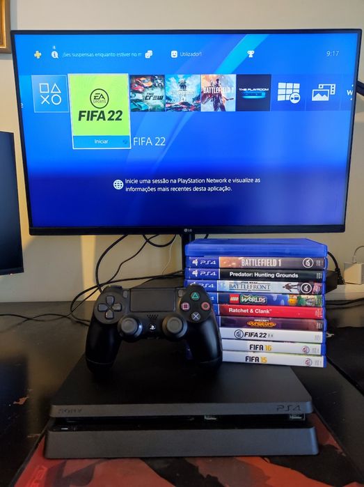 PS4 + comando e 3 jogos