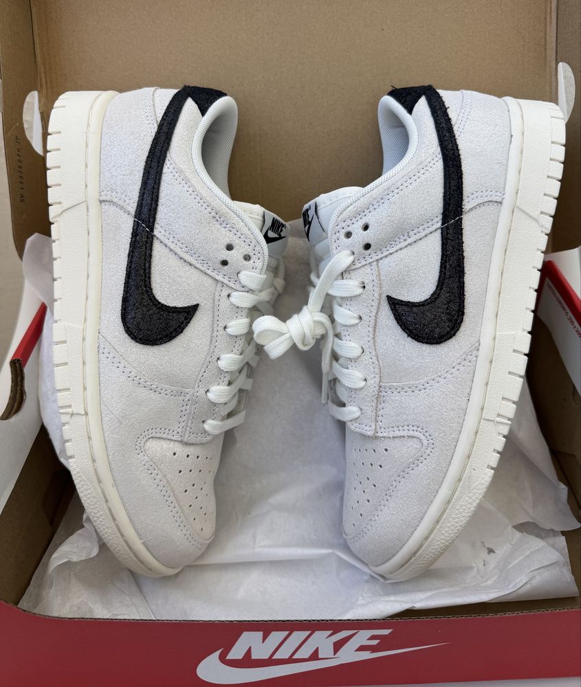 Nike Dunk Low SE HQ3502-100