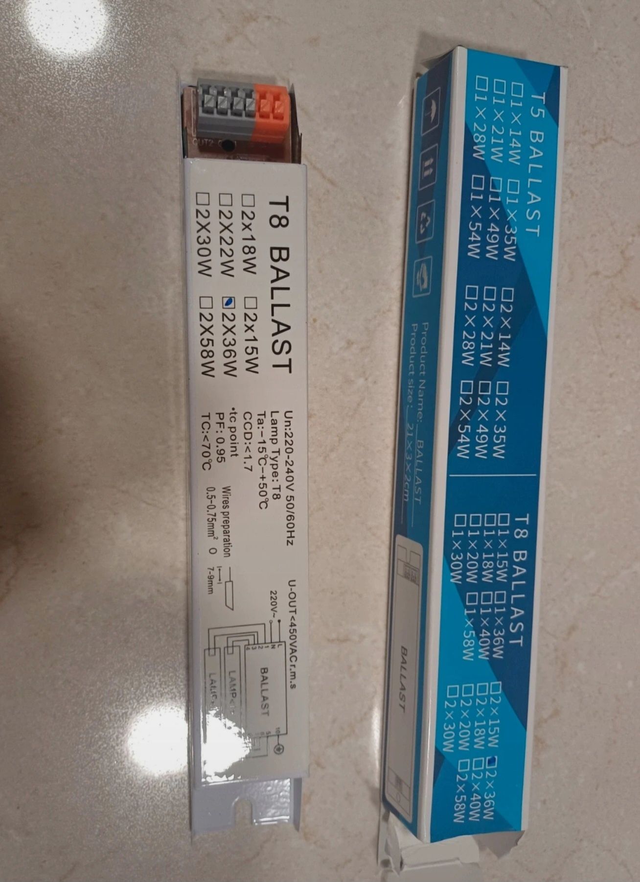 T8 Ballast 2x 36W novo em caixa nunca utilizado