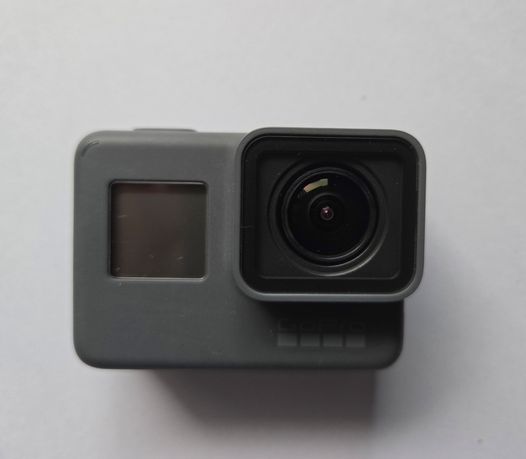 GoPro Hero 5 Black + Gimbal FeiyuTech G5 – stan bdb + Okazja!