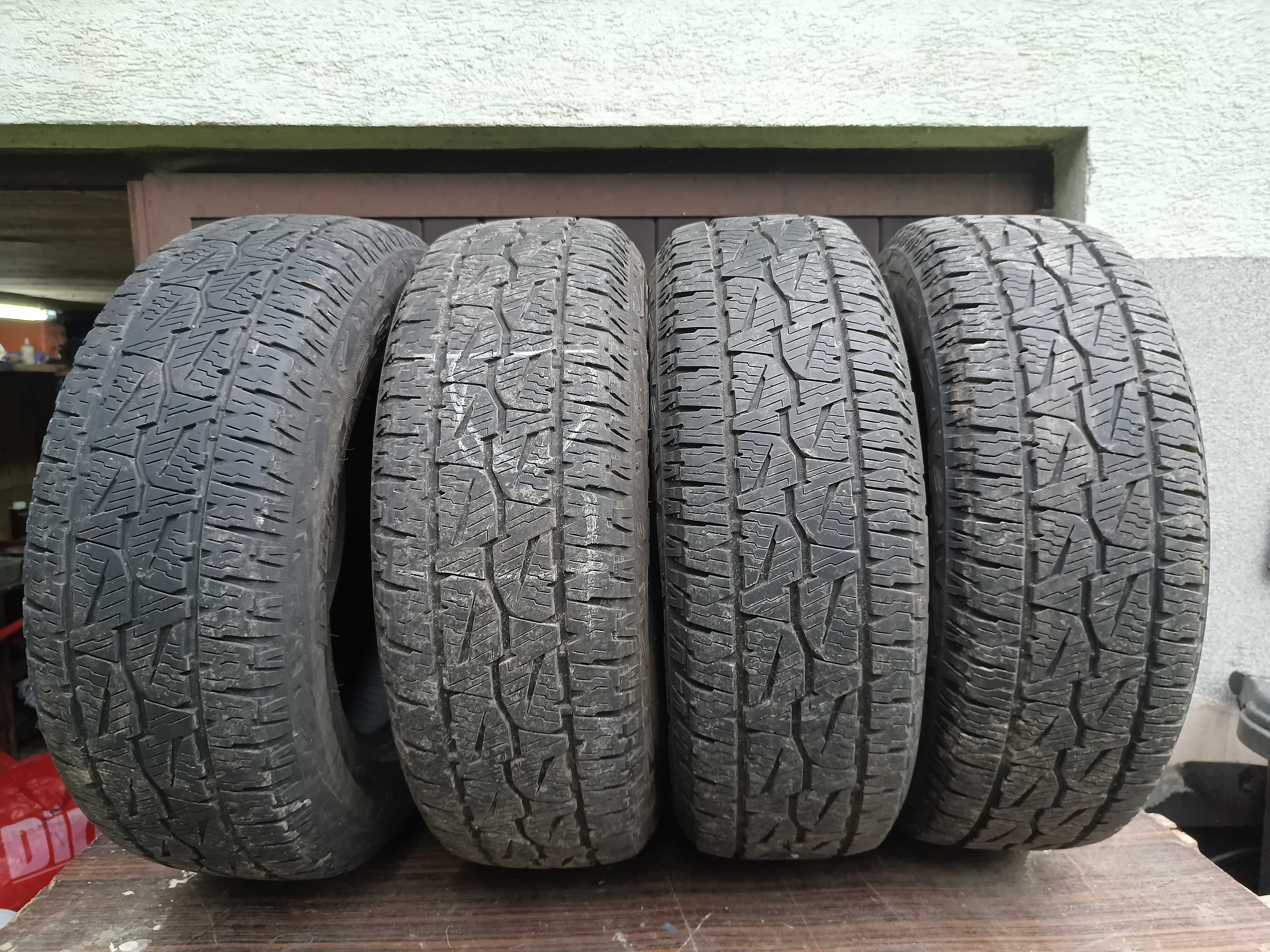 Opony Bridgestone AT
