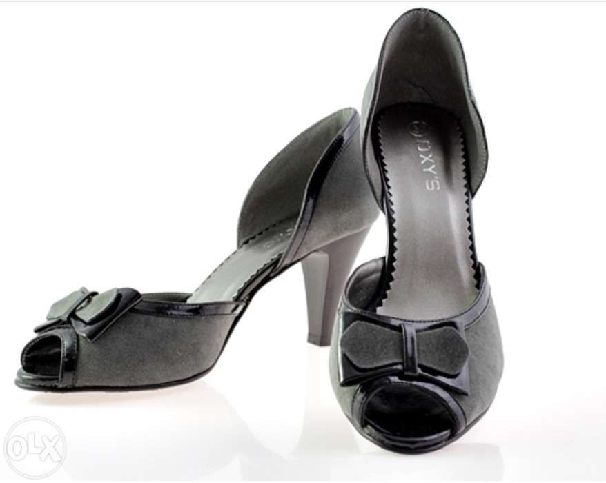 Piękne Szare czółenka, Szpilki R.39 Nowe