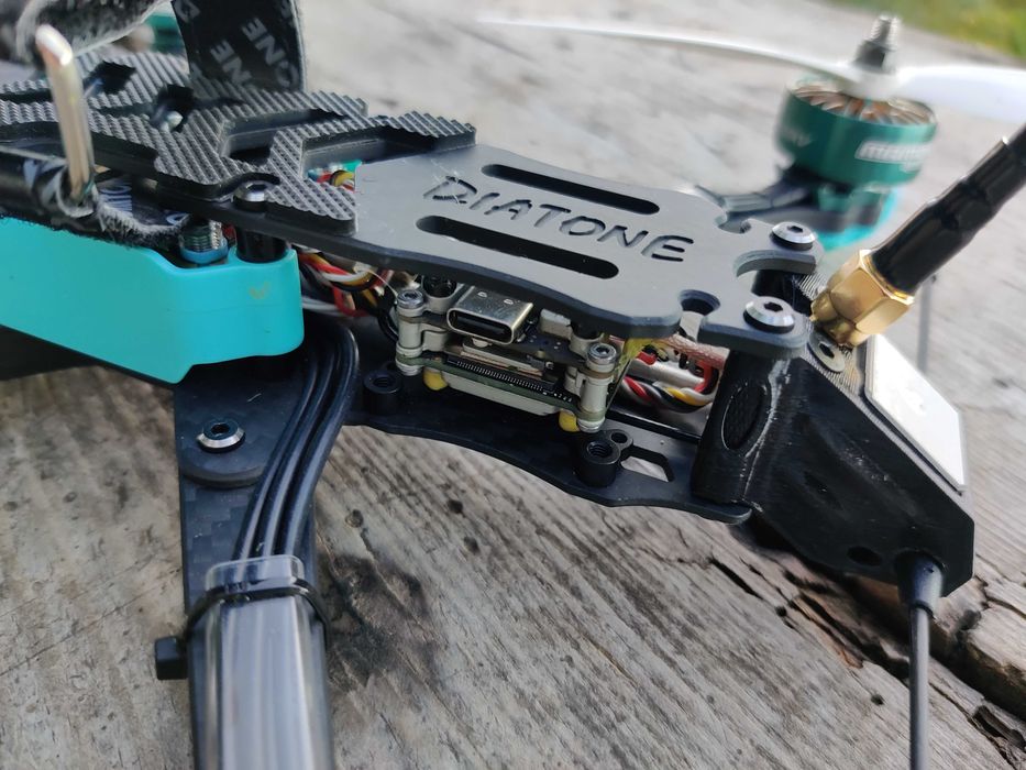 FPV Diatone Roma F7 6S Mamba Caddx Air Unit 120 FPS TBS дрон 7 дюймів