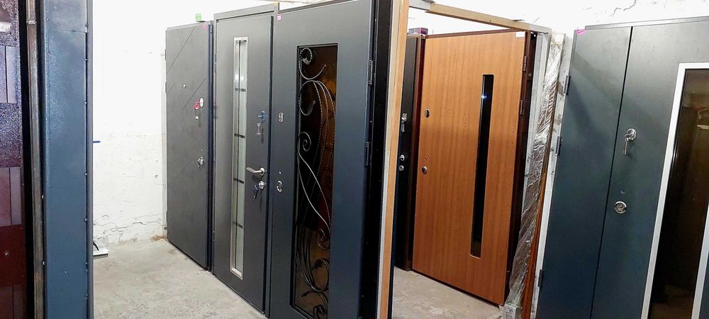 Входные металлические двери уличные Вхідні металеві двері для вулиці