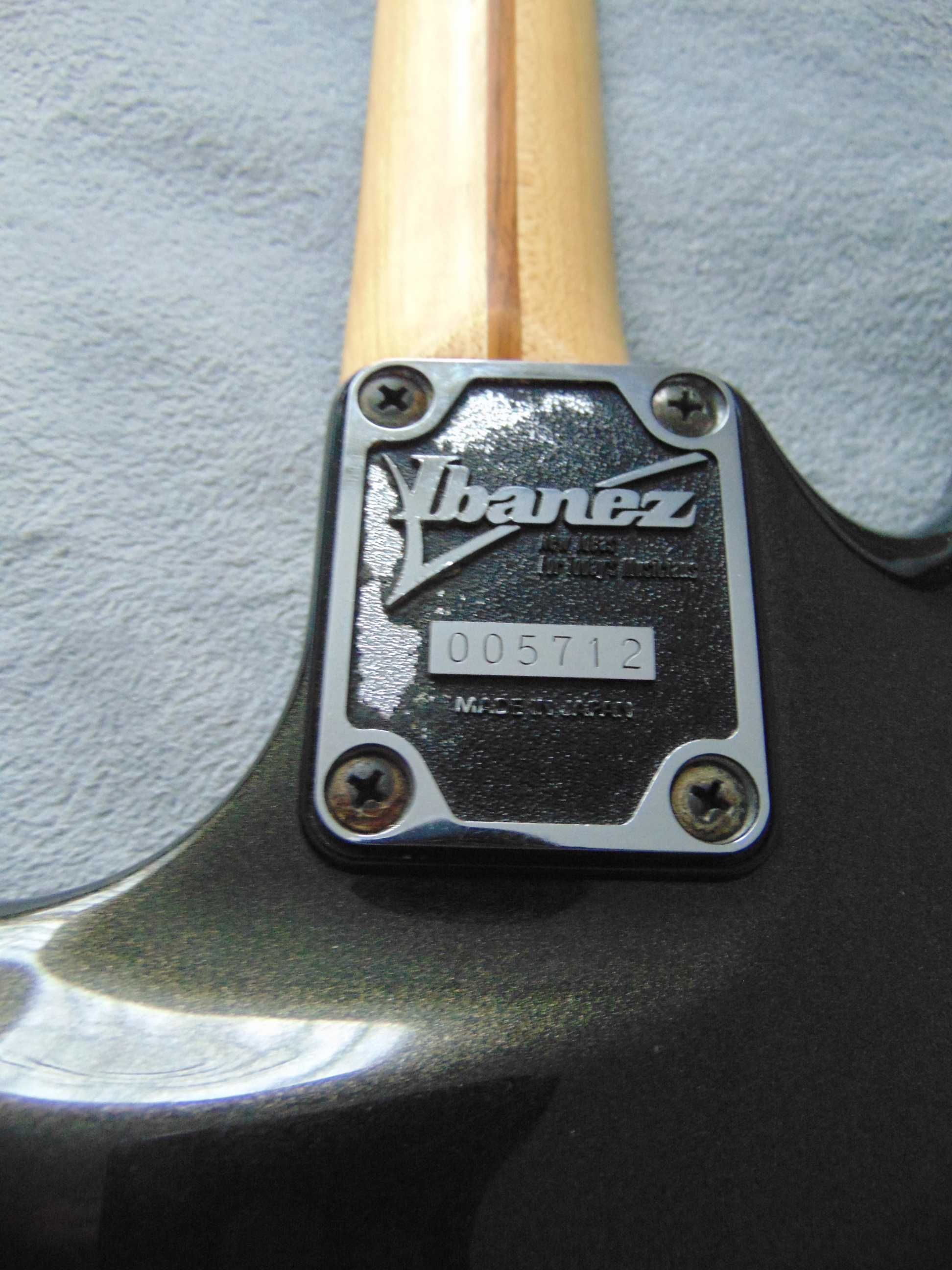 Ibanez JS 900 ,Japan ,1998 rok, case.