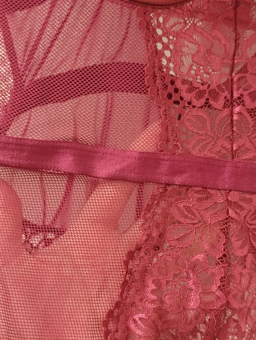 Body modelujące seksowne