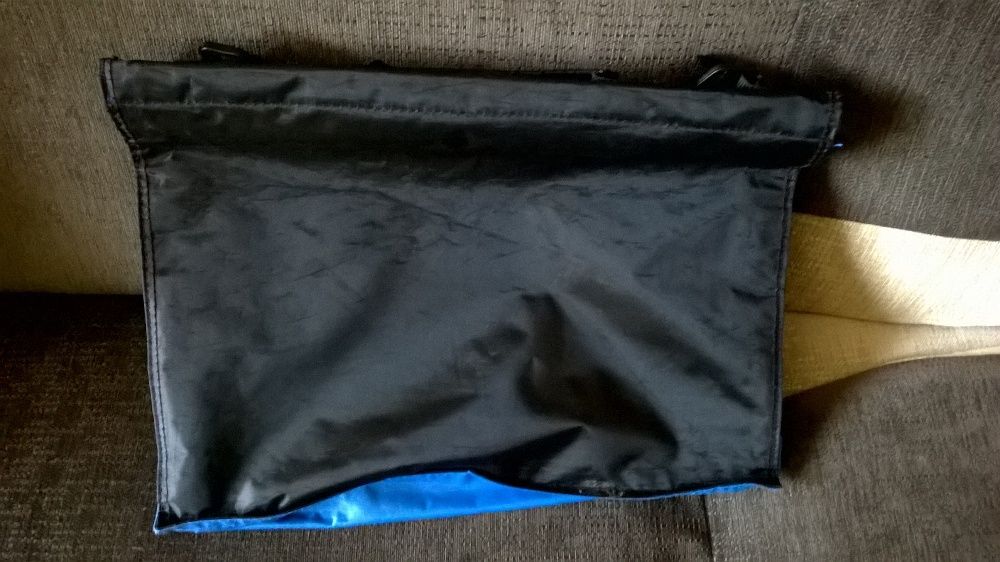 Torba na ramię i w rękę na laptopa do 15".