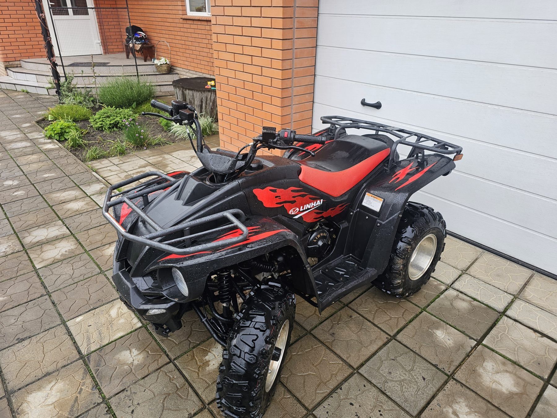 Квадроцикл linhai   Z 180 гарний стан ціна за 1 шт.