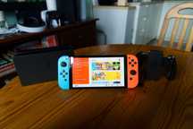 Nintendo Switch - Konsola używana w BDB Stanie + Etui