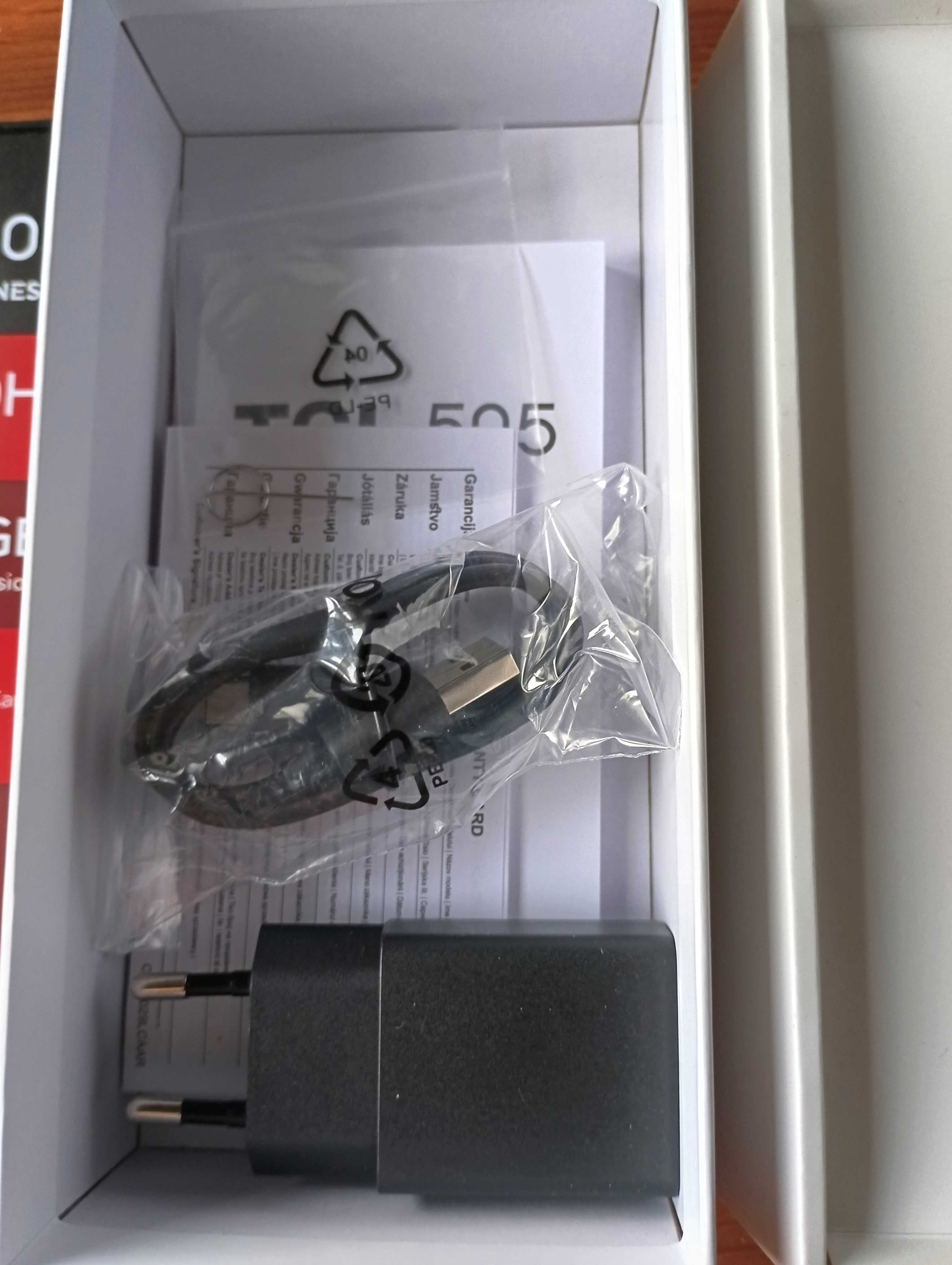 nowy telefon TCL 505