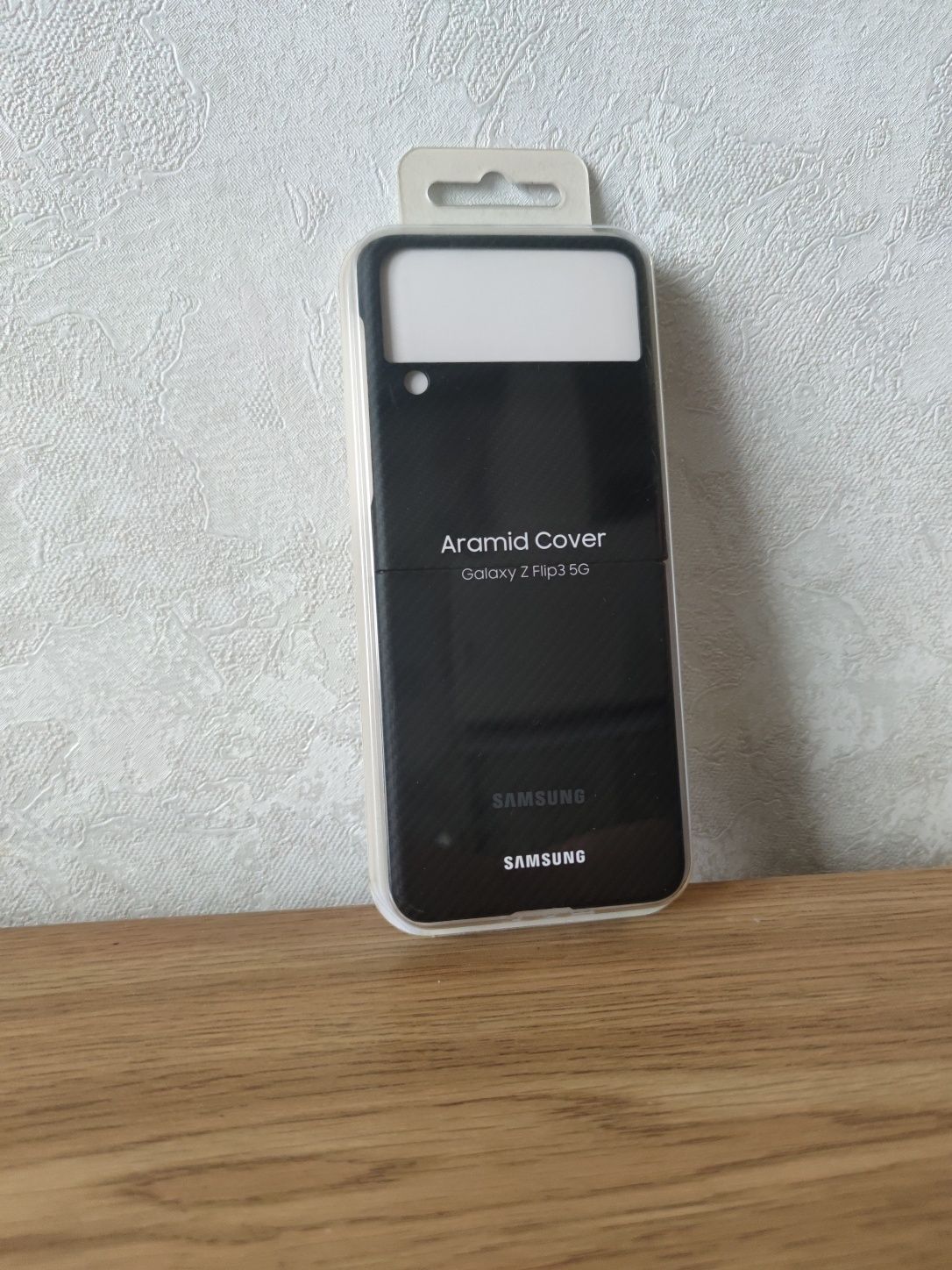 Карбоновый чехол для Samsung z flip 3