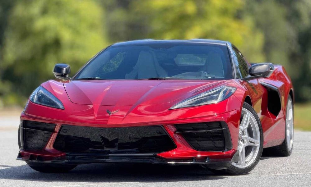 Chevrolet Corvette      2022