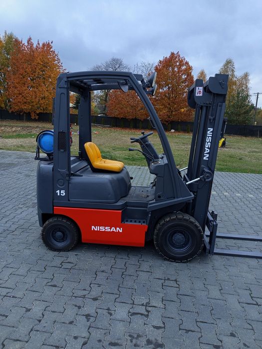 Sprzedam wózek widłowy Nissan 1,5 tony