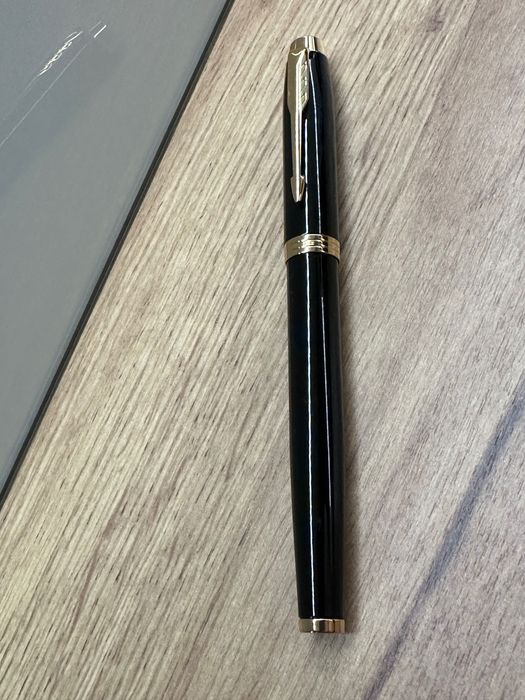 Pióro kulkowe Parker + torebka prezentowa