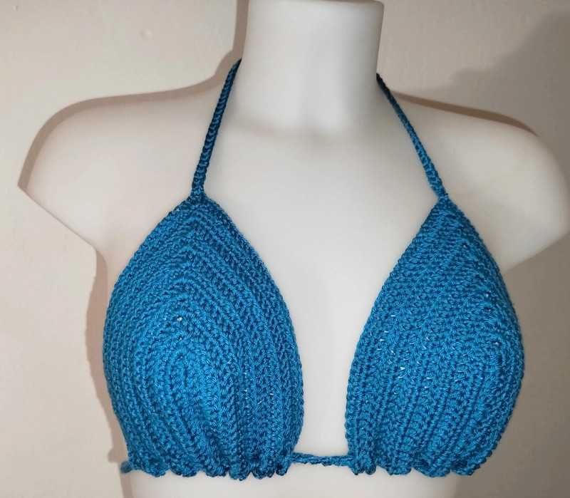 Parte de cima de Biquíni de Crochê Azul – Artesanal e Exclusivo