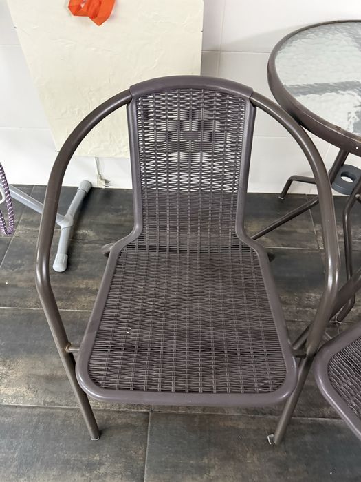 Mesa exterior 60x60x70cm com 2 cadeiras