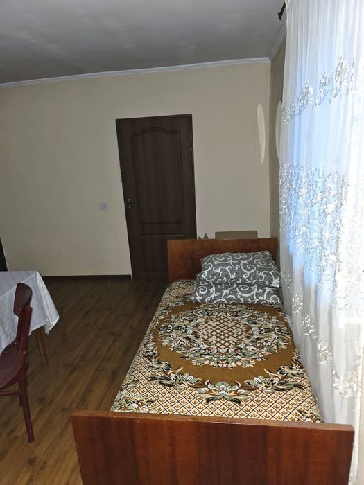 Продам будинок 38,6 м² біля Нового Роздолу + 4 сотки землі