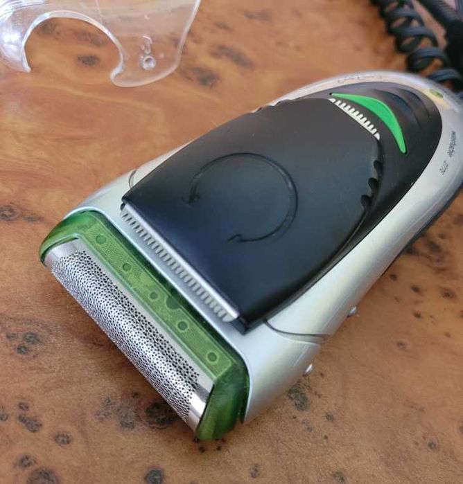 електробритва чоловіча + тример боковий