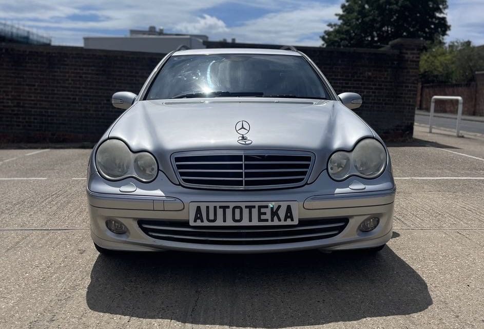 Авторазборка Mercedes W203 W204 W164 W166 W211 бампер крило фара дверь