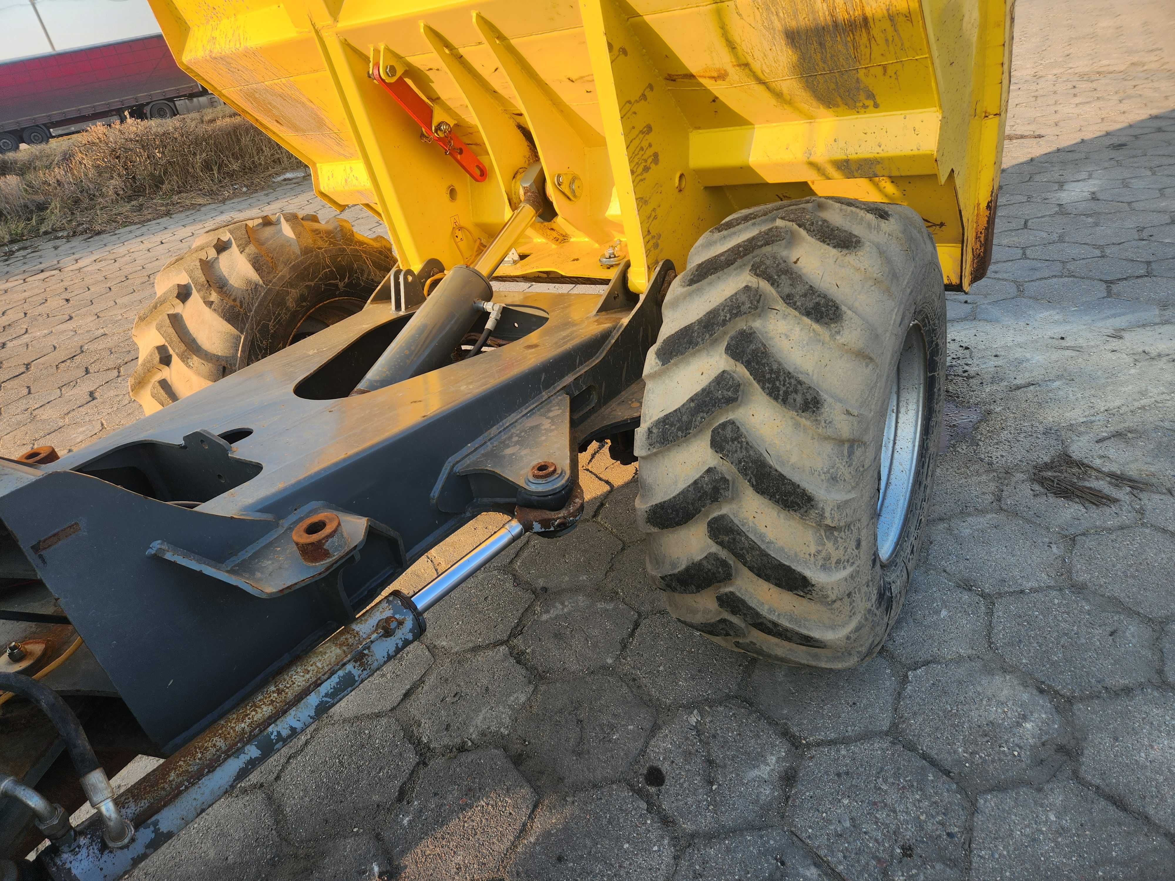 wozidło do betonu kruszywa piasku wacker neuson dw90 9 ton jcb terex