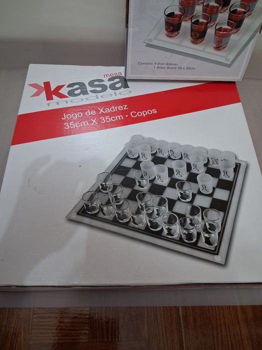 Jogo de Xadrez + Jogo de Tabuleiro Galo