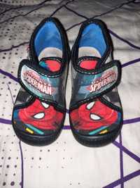 Buciki 21 Spider-man buty Marvel papcie kapcie tensisówki