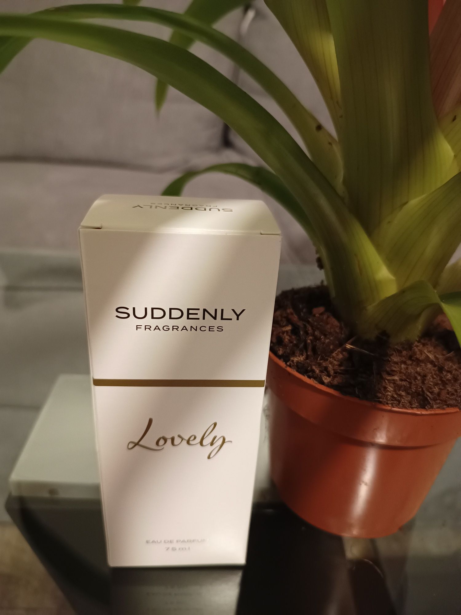 Perfumy damskie.
