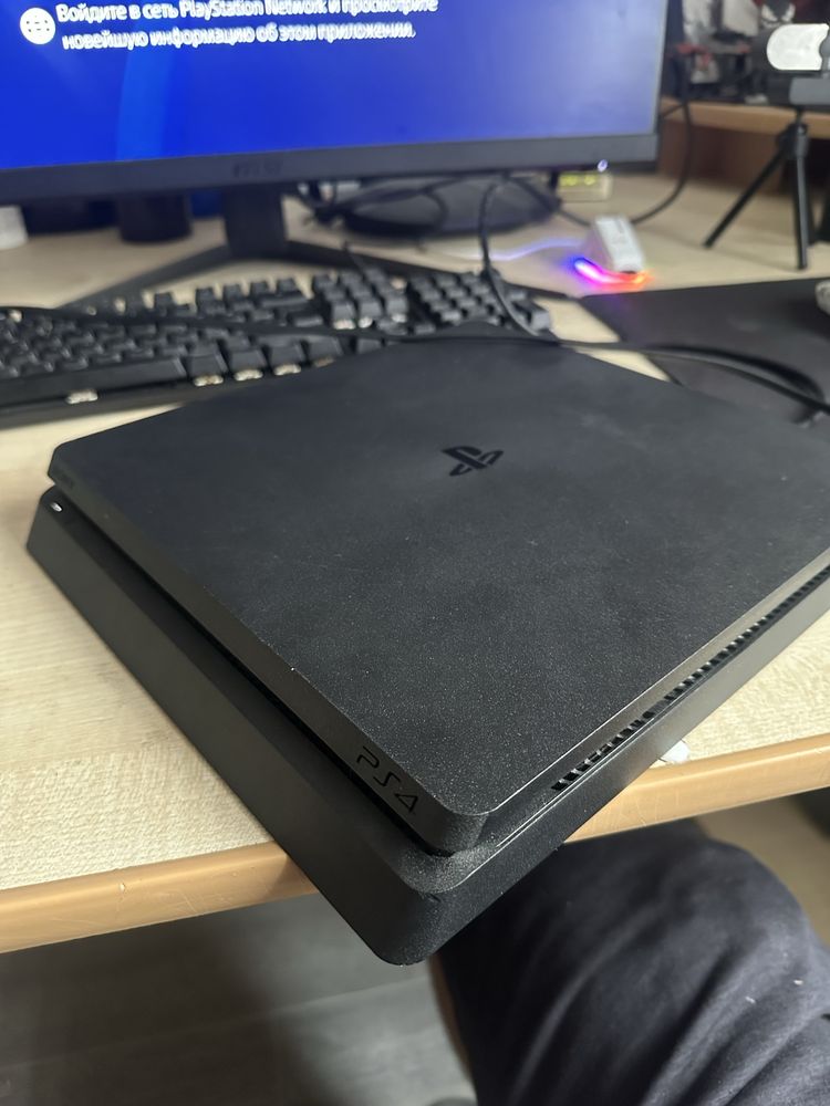 Play Station 4 Slim 1tb