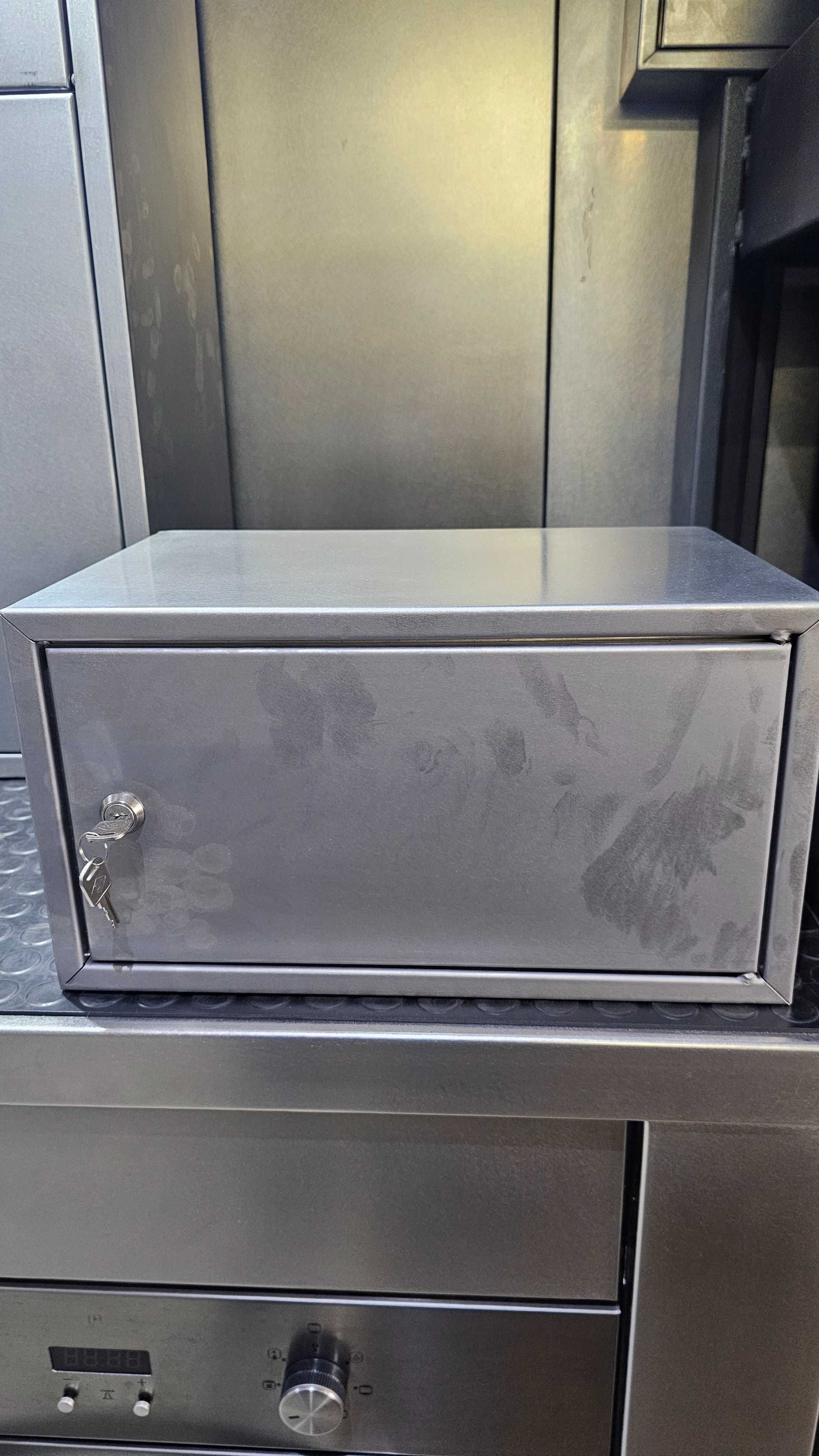 Caixa de correio de inox