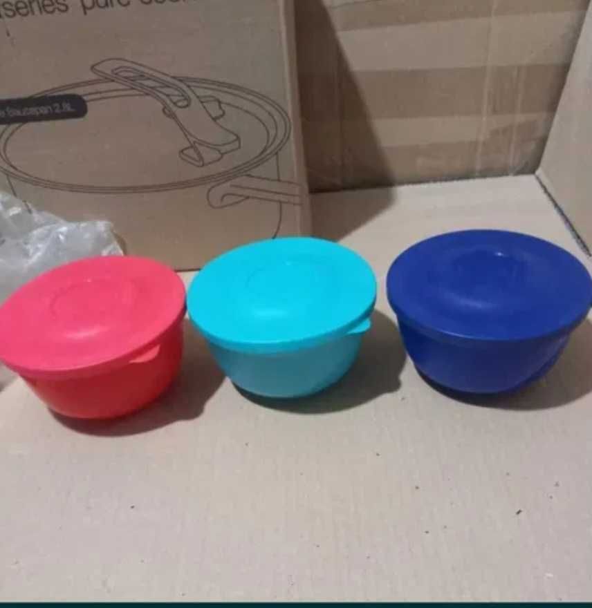 Miseczki ,shaker Tupperware