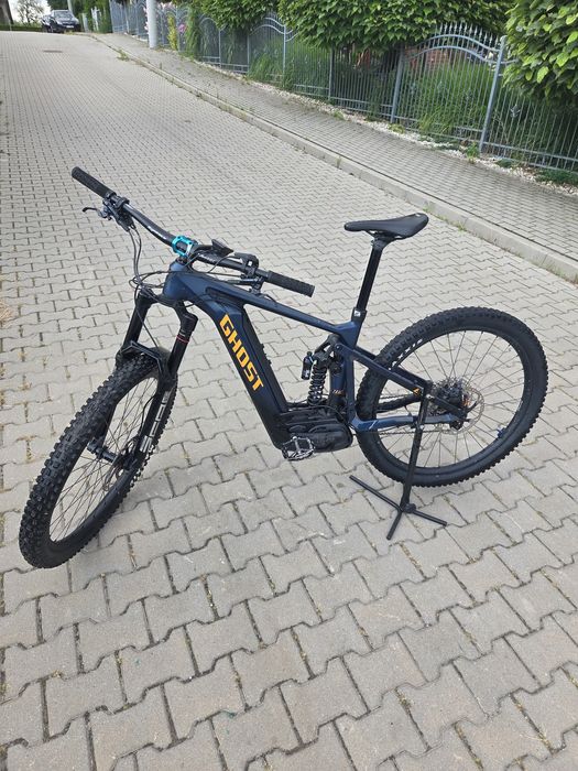Rower elektryczny ghost e-riot cf pro