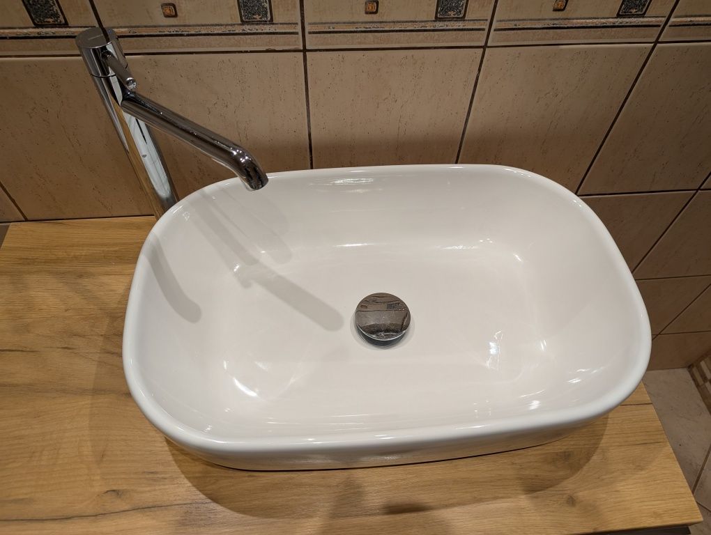 Komplet Comad Capri - szafka 80, szuflady, blat, umywalka, bateria