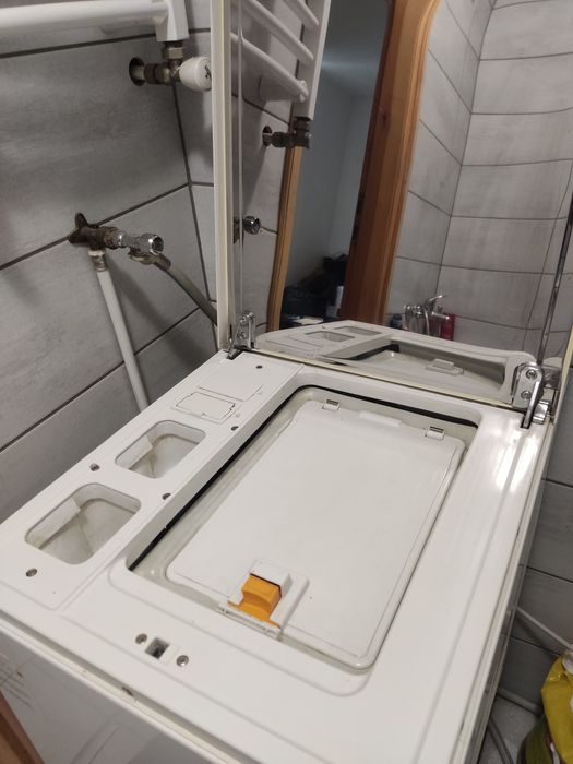 Sprzedam Pralkę ładowana od góry-Miele