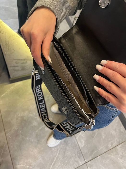 Жіноча сумка крос боді мк найкращі ціни