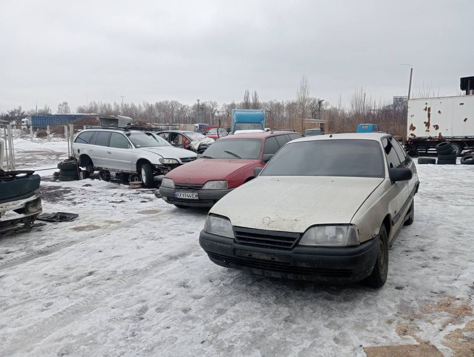 Разборка Опель омега А розборка запчасти для Opel omega A шрот