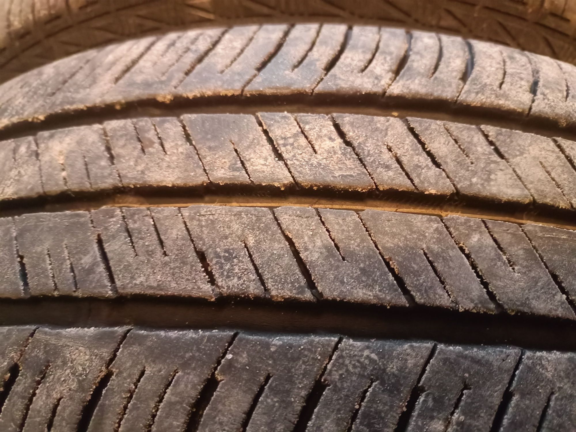 Продам 175 65 15 Goodyear