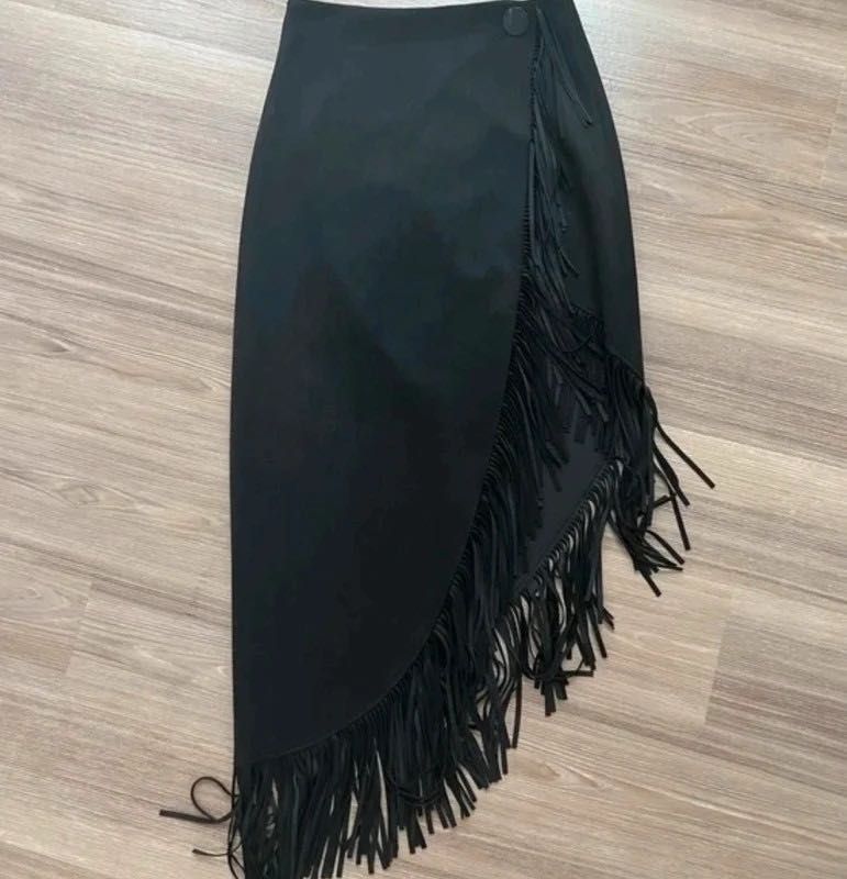 Spódnica z frędzlami Zara, 36