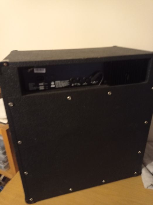 Gitara basowa Jazz Buzz