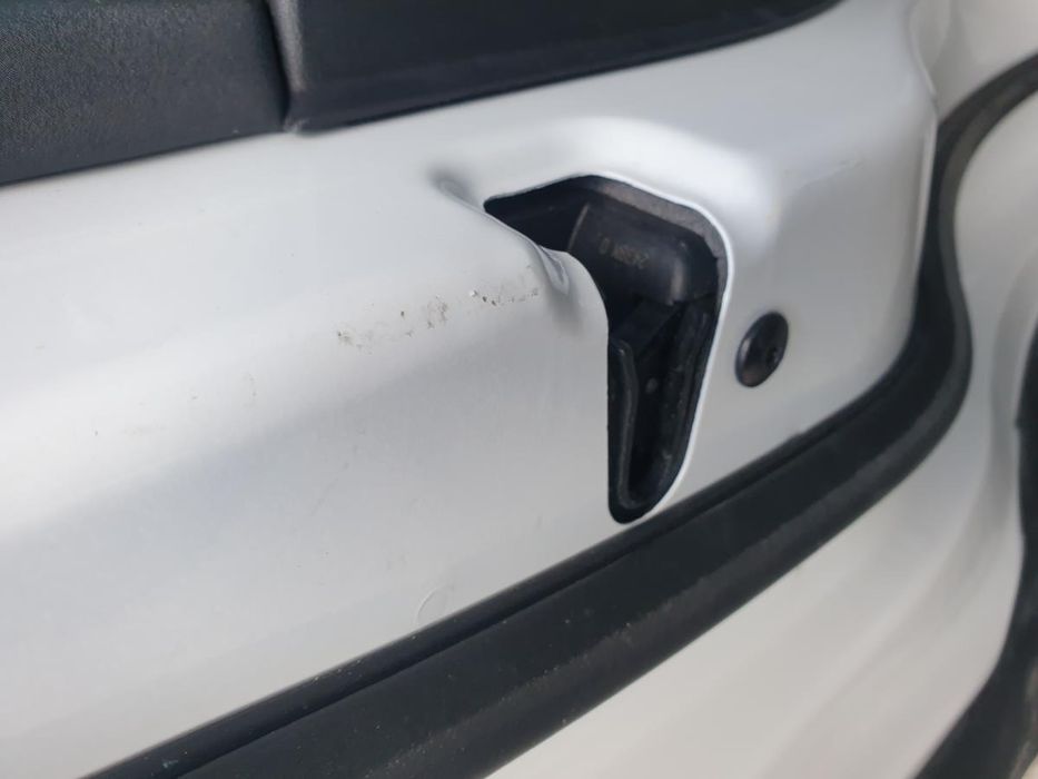 Fechadura / fecho porta frente esquerdo LAND ROVER Discovery V (L462)