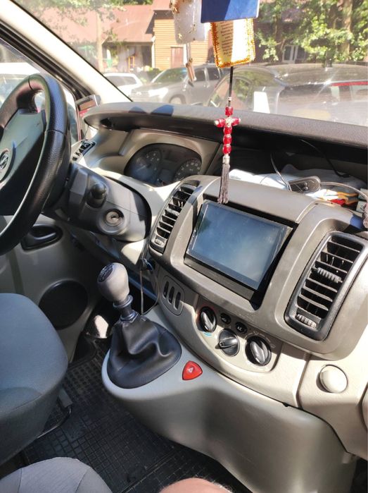 Opel Vivaro 2.5 CDTI (2007) — у відмінному стані