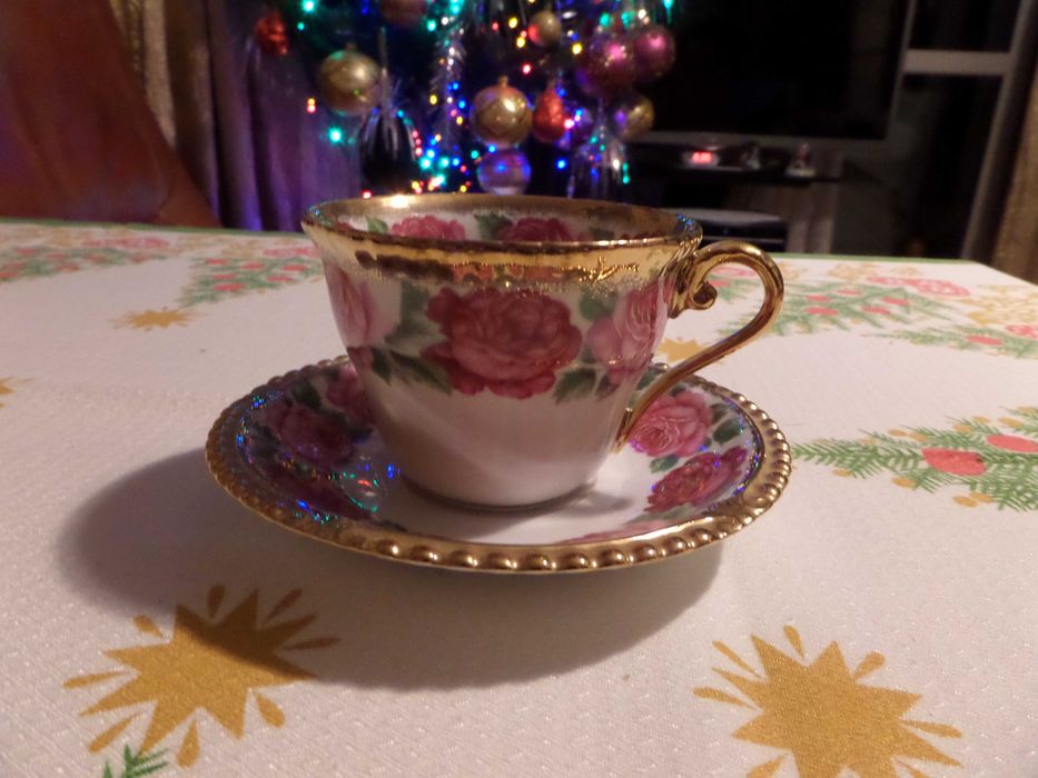 Filiżanka porcelanowa