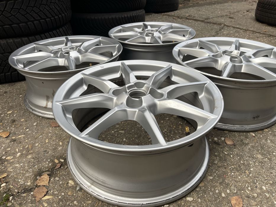 Диски.  Мазда. R16/4/100/6.5J/ET45