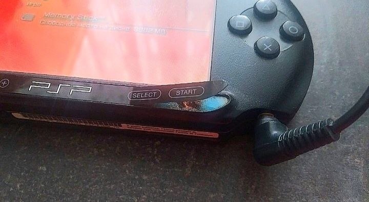 PSP 1004 приставка консоль рабочая