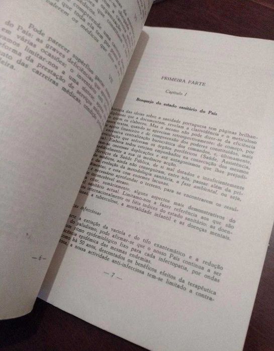 Estudo sobre a Carreira Médica 1959 Relatório da Comissão