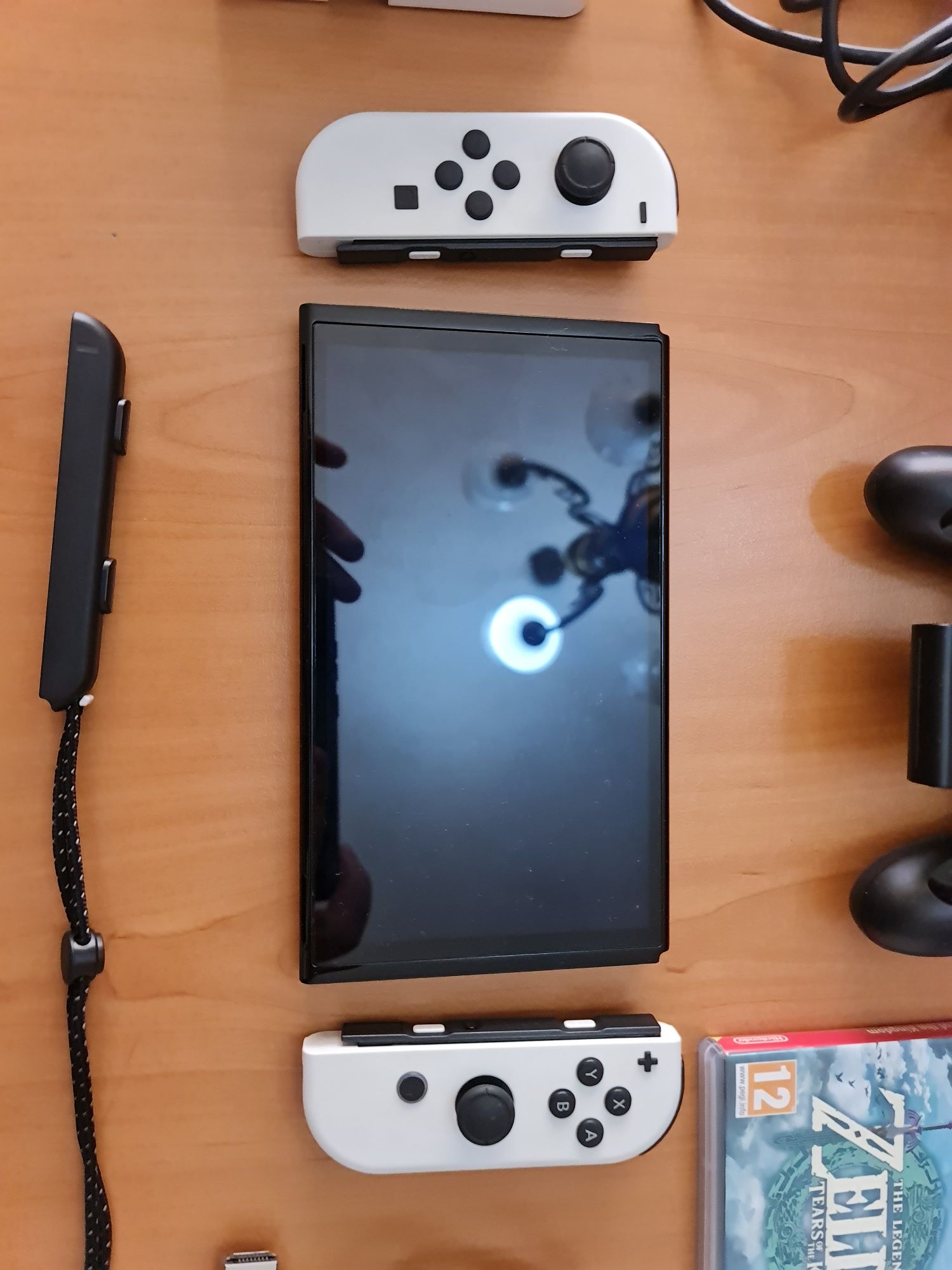 Nintendo Switch OLED praticamente nova + 2 jogos + garantia